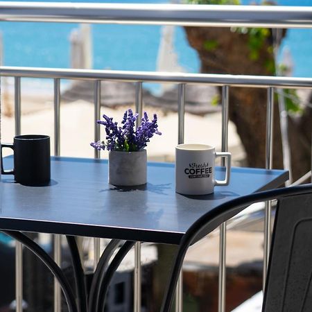 Parilion Suites Потос Екстериор снимка