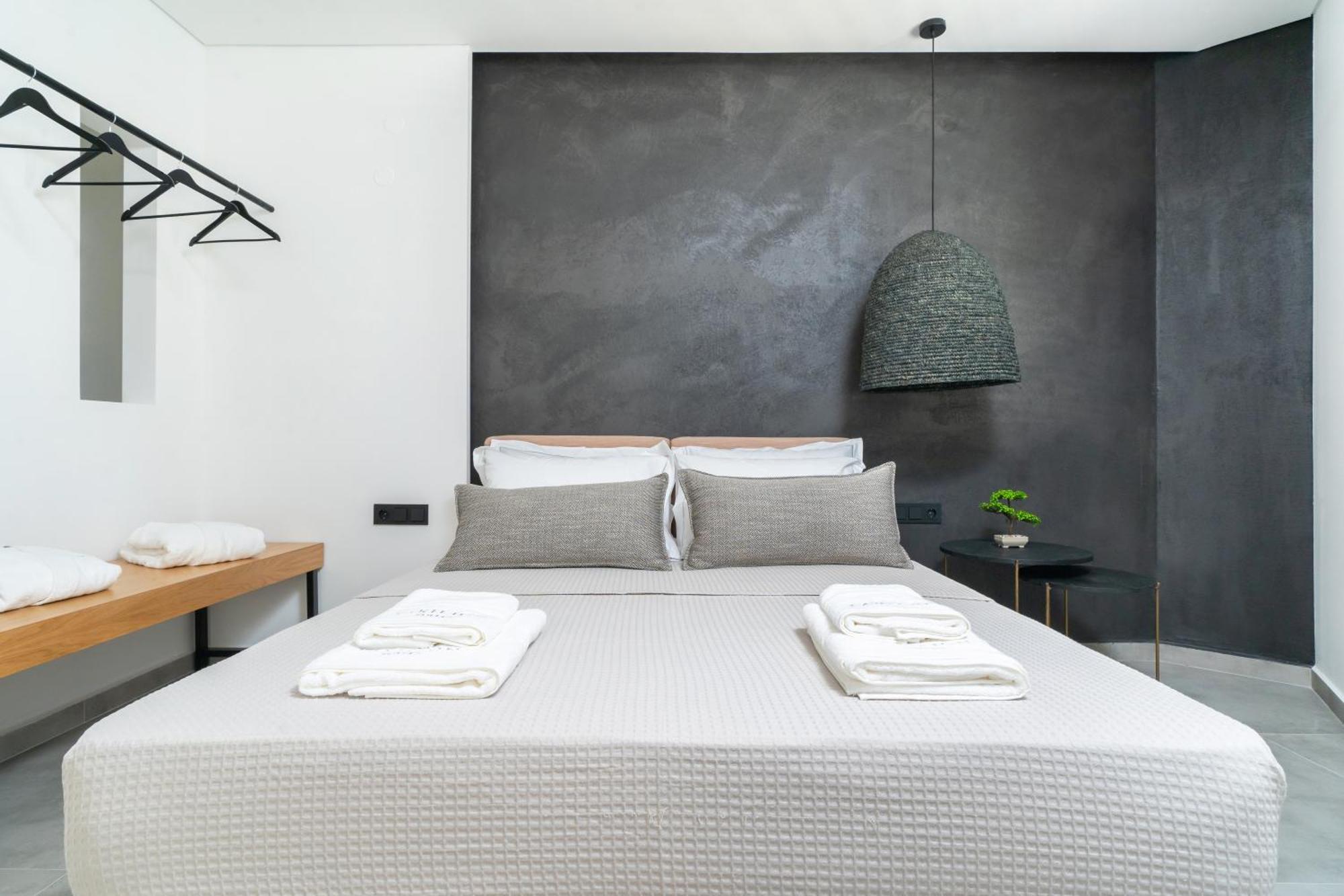 Parilion Suites Потос Екстериор снимка