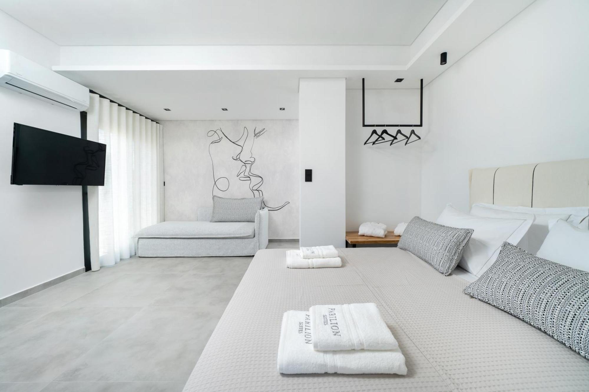 Parilion Suites Потос Екстериор снимка