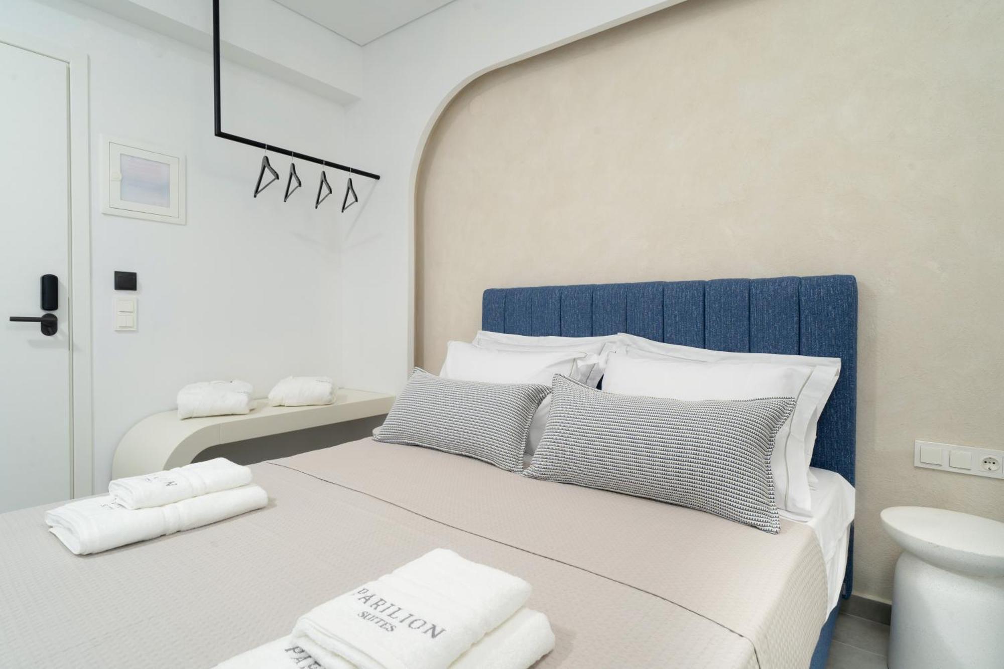Parilion Suites Потос Екстериор снимка